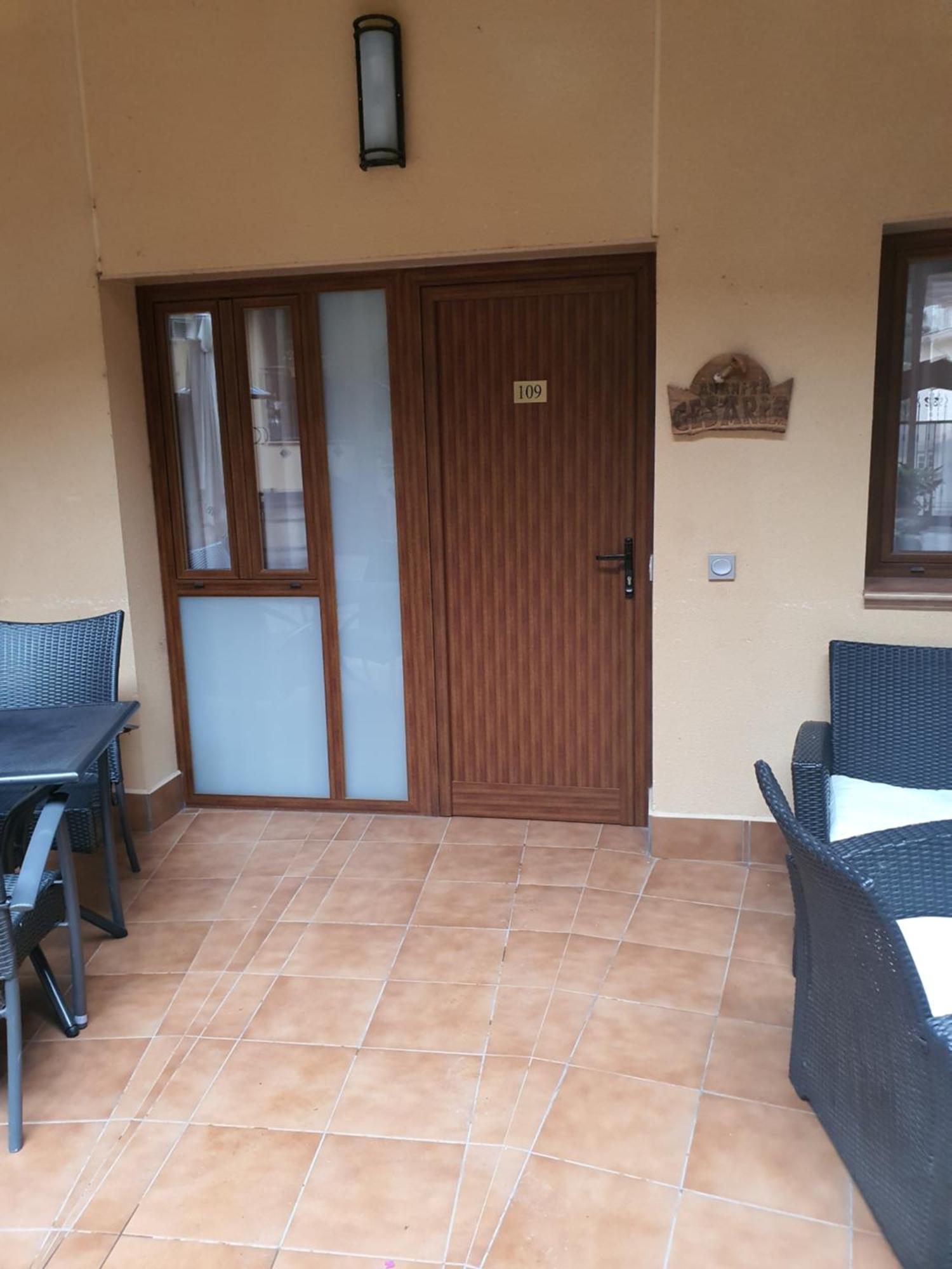 Apartahotel La Corrala San Martín de Moncayo Quarto foto